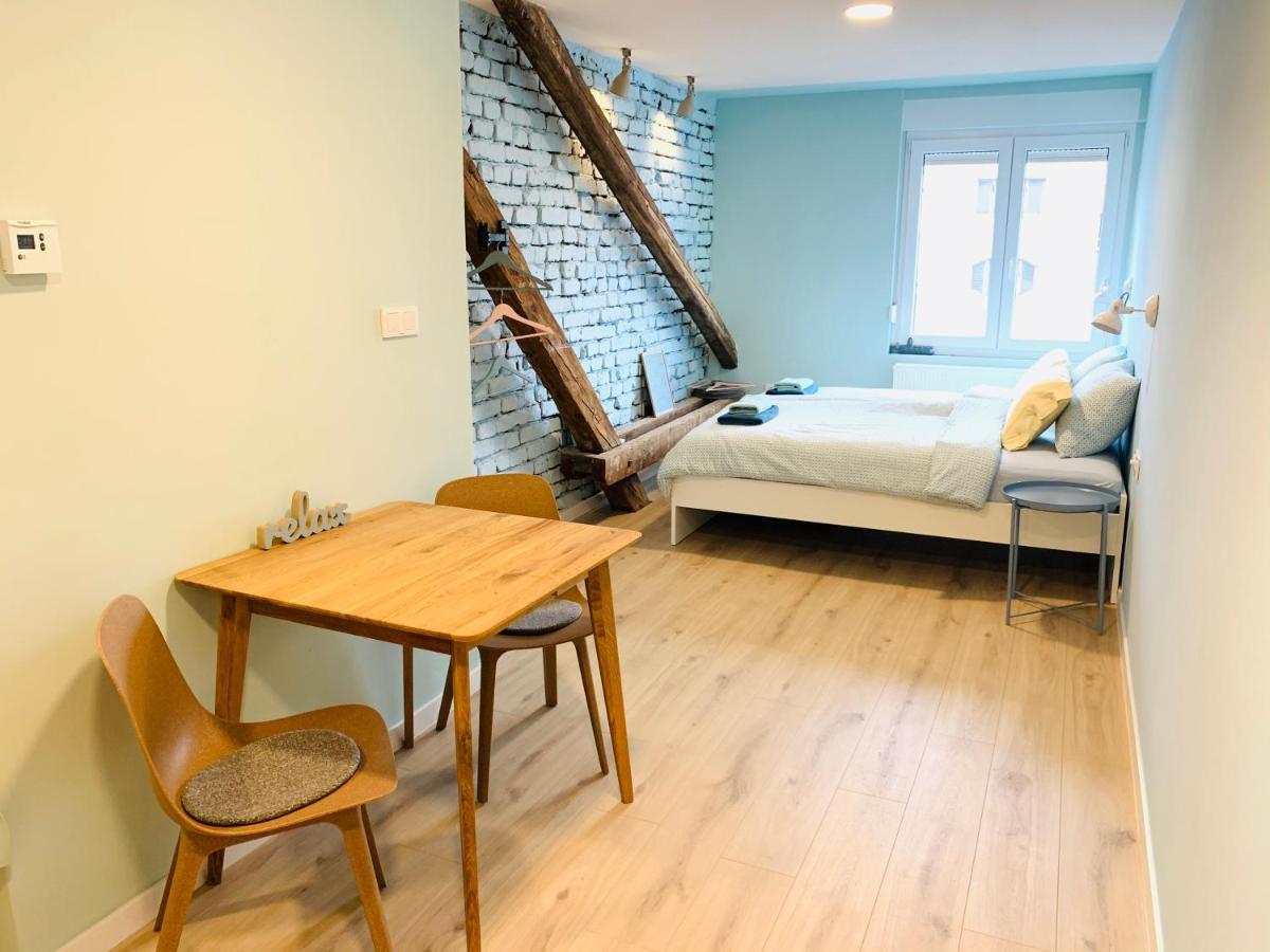 Rainbow Central Studio By Carpe Diem Zagreb Ngoại thất bức ảnh