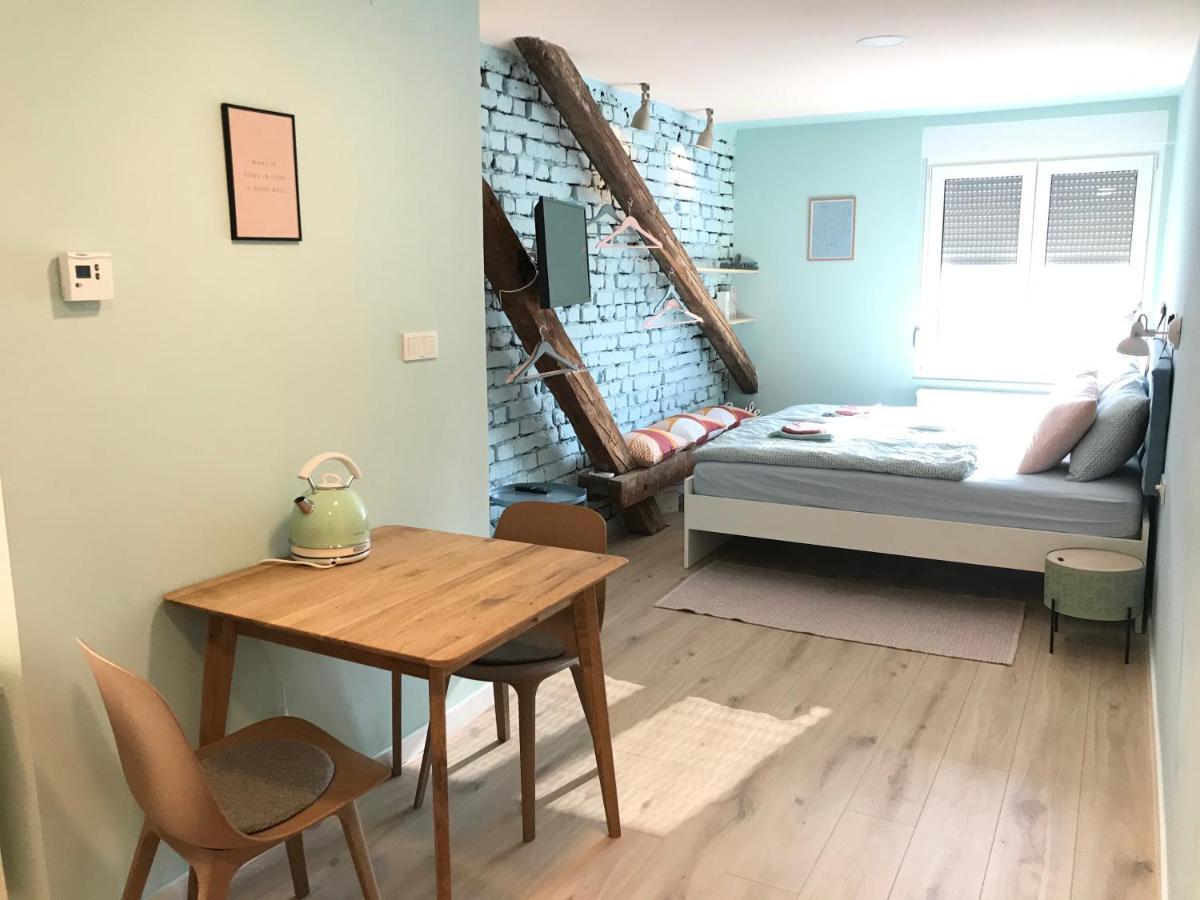 Rainbow Central Studio By Carpe Diem Zagreb Ngoại thất bức ảnh
